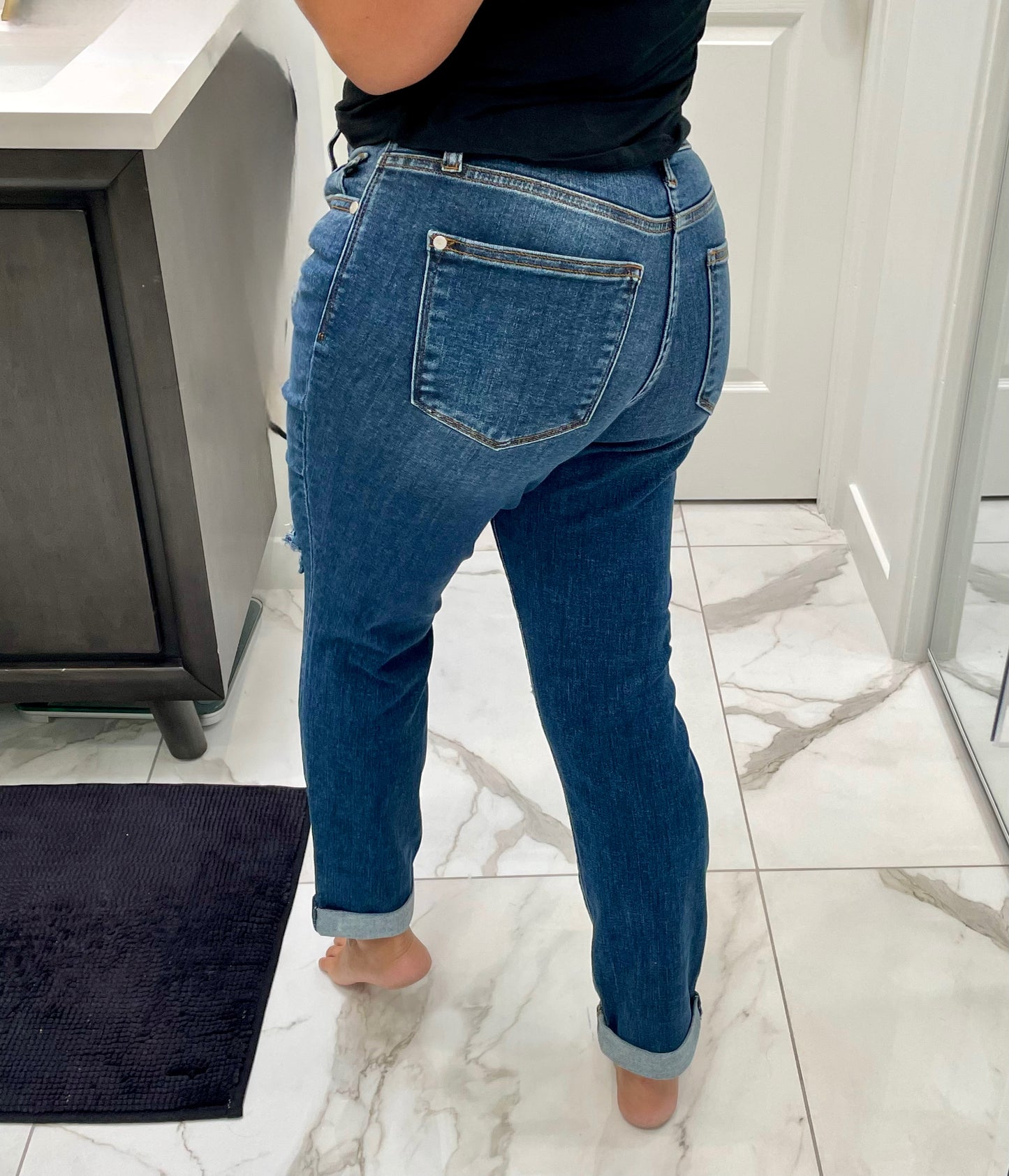 Peggy Destroyed Girlfriend Jeans - Judy Blues