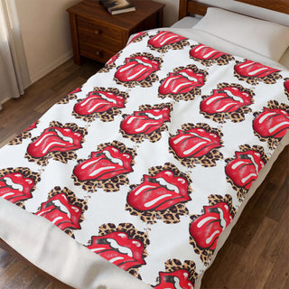 Leopard Tongue Plush Blanket