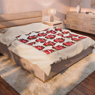 Leopard Tongue Plush Blanket