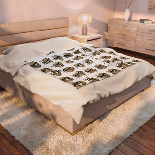 Gold Lips Plush Blanket