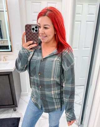 Cabin Cutie Shaket