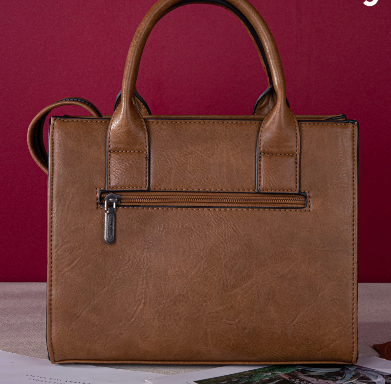 Wrangler Leopard Print Tote/Crossbody - Leopard