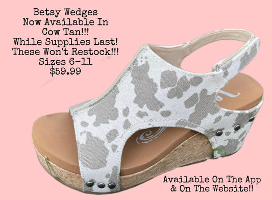 Betsy Wedges - Tan Cow